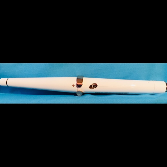 NAME BRAND FLAT IRONS CURLING IRONS AND BLOW DRYER main image 6